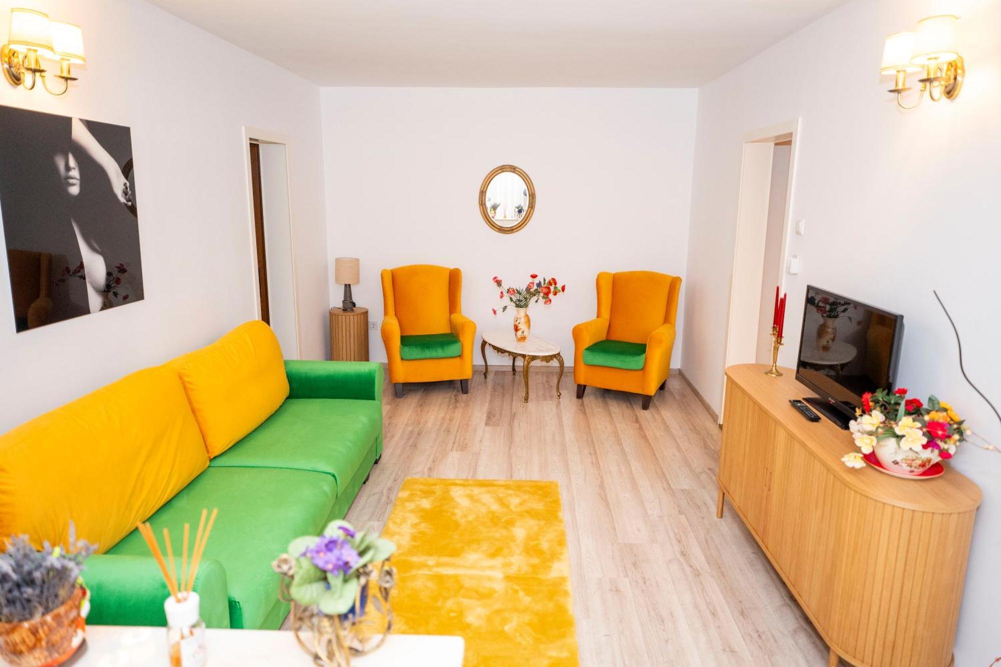 Galaţi Apartament Maria מראה חיצוני תמונה